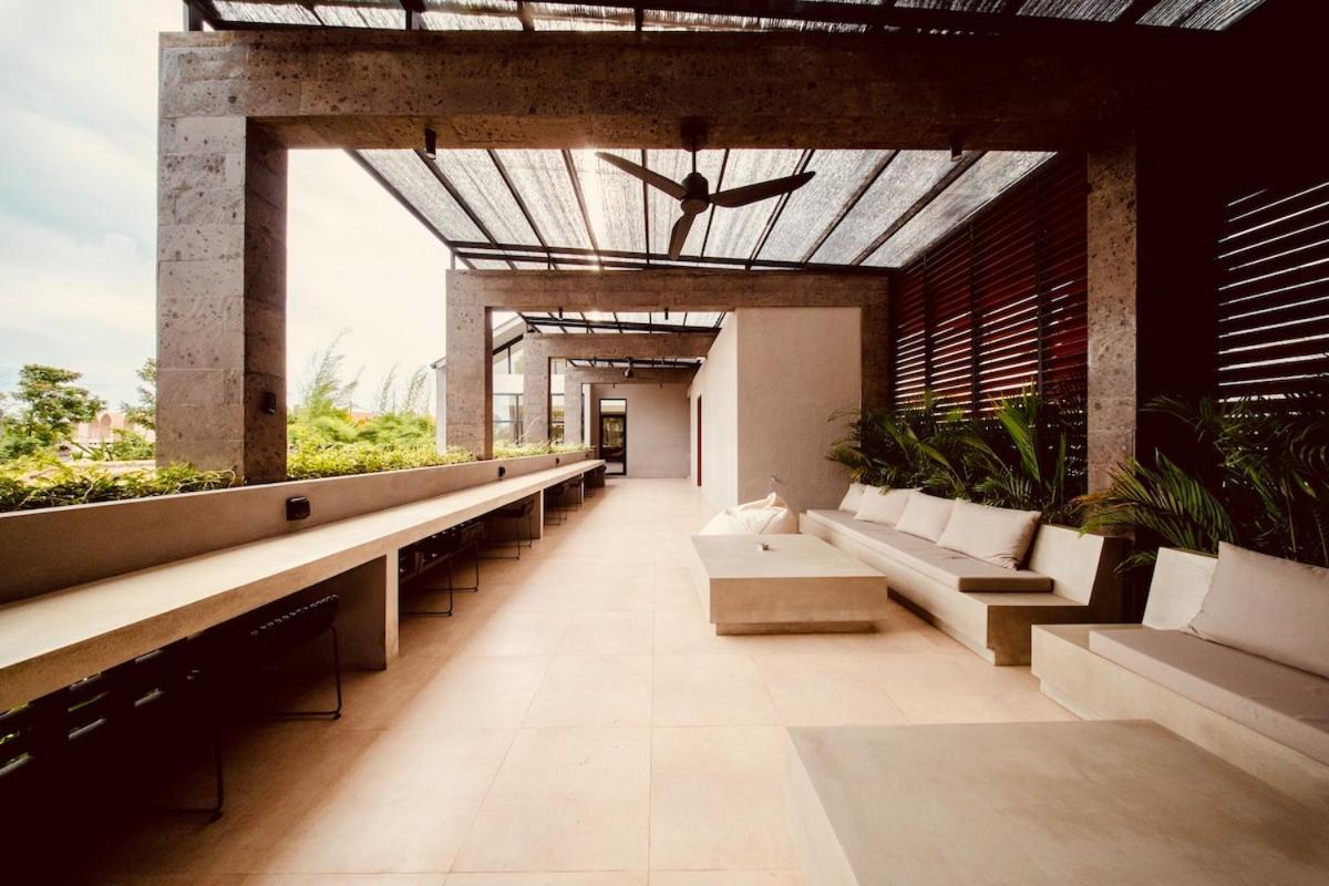 Thehub Pererenan Coworking, Pool And Rooftop 坎古 外观 照片