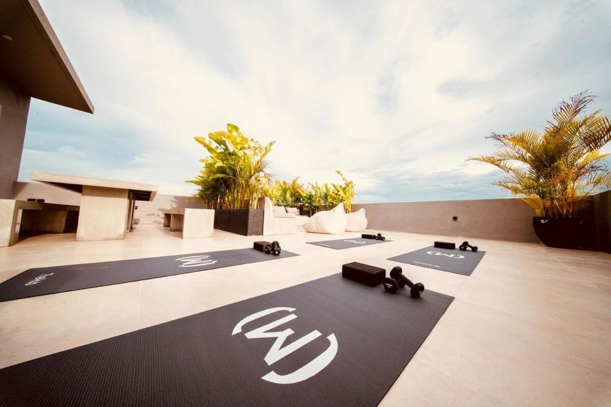 Thehub Pererenan Coworking, Pool And Rooftop 坎古 外观 照片