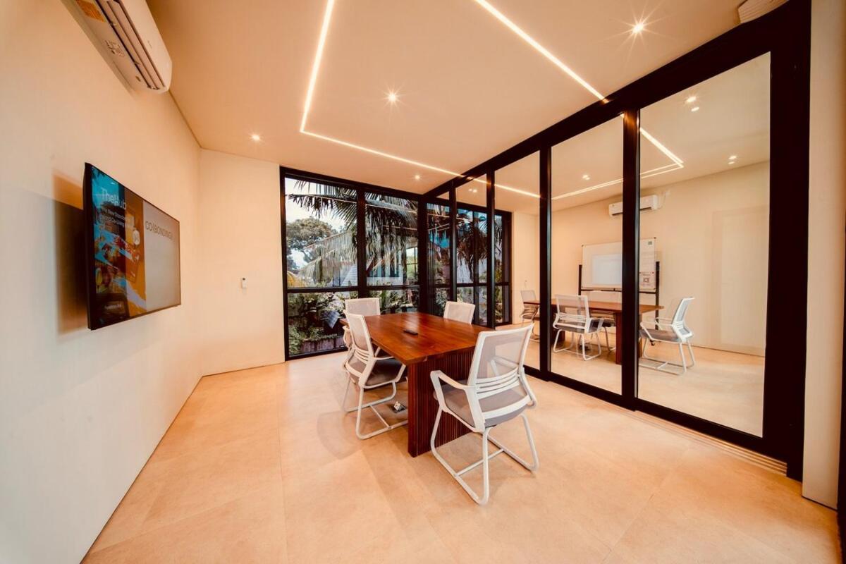 Thehub Pererenan Coworking, Pool And Rooftop 坎古 外观 照片